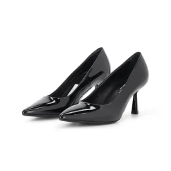 Agl Pumps aus Lackleder schwarz Schnürschuhe