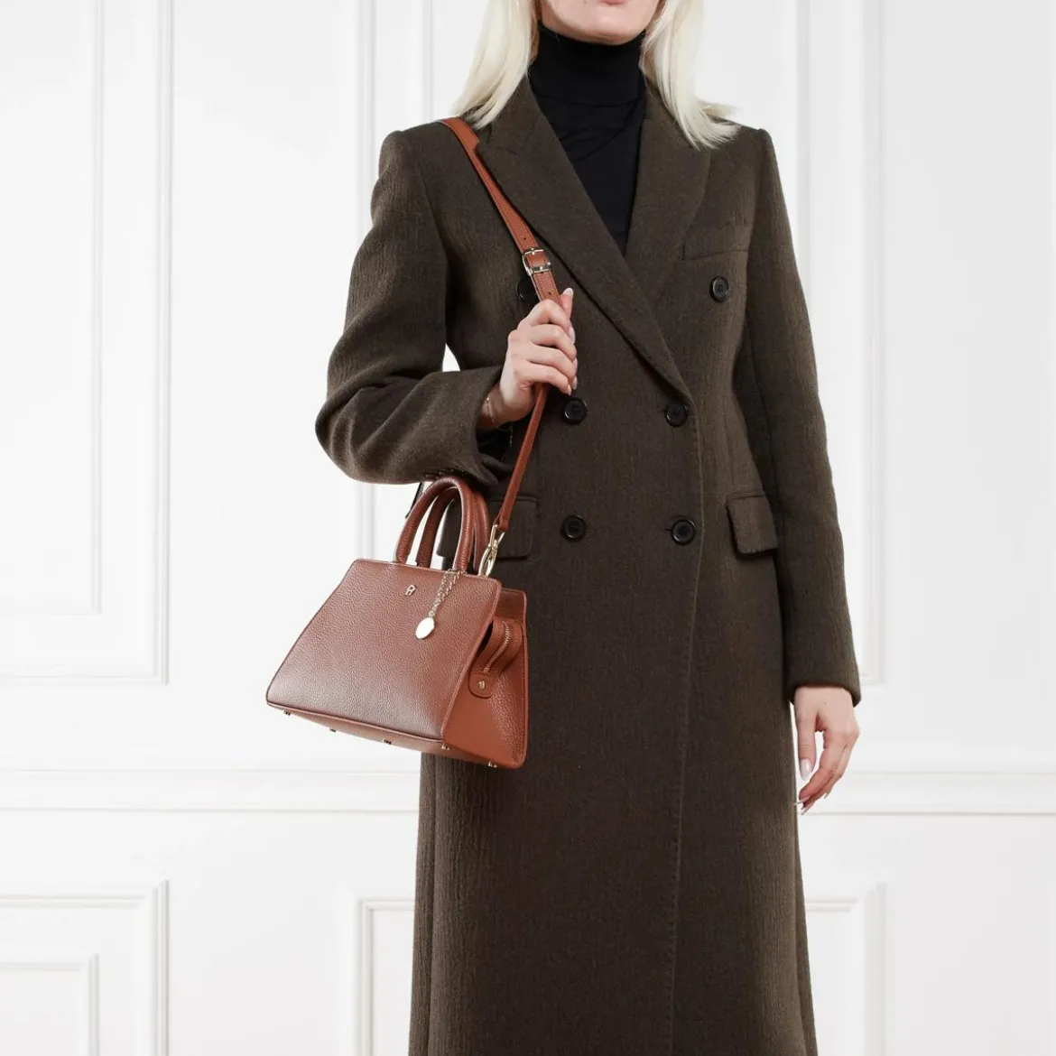 AIGNER Cybill Cognac Brown Satchel