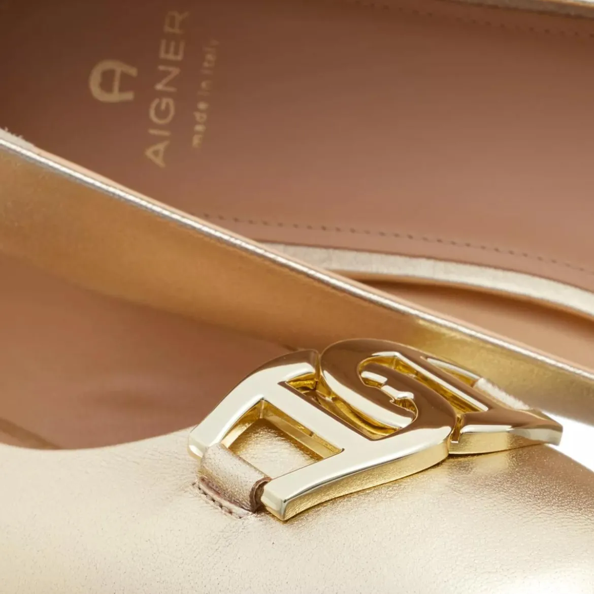 AIGNER Madeleine 1 Platinum Ballerinas