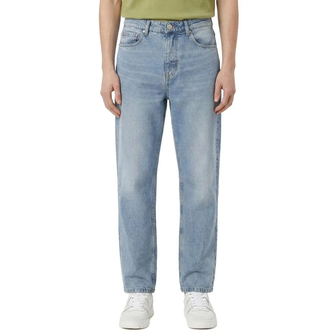AMI Paris jean a coupe fuselee blau Tapered-Jeans