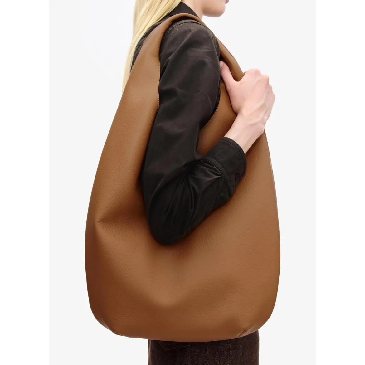 A.P.C. Le Neige Cab Camel Hobo Bag