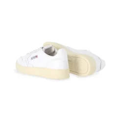 Autry International Sneaker Medalist aus Leder 22 wht/black Schnürschuhe