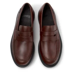 Camper Bei Dean, einem zeitlosen Unisex-Stil, trifft Trad burgund Schnürschuhe