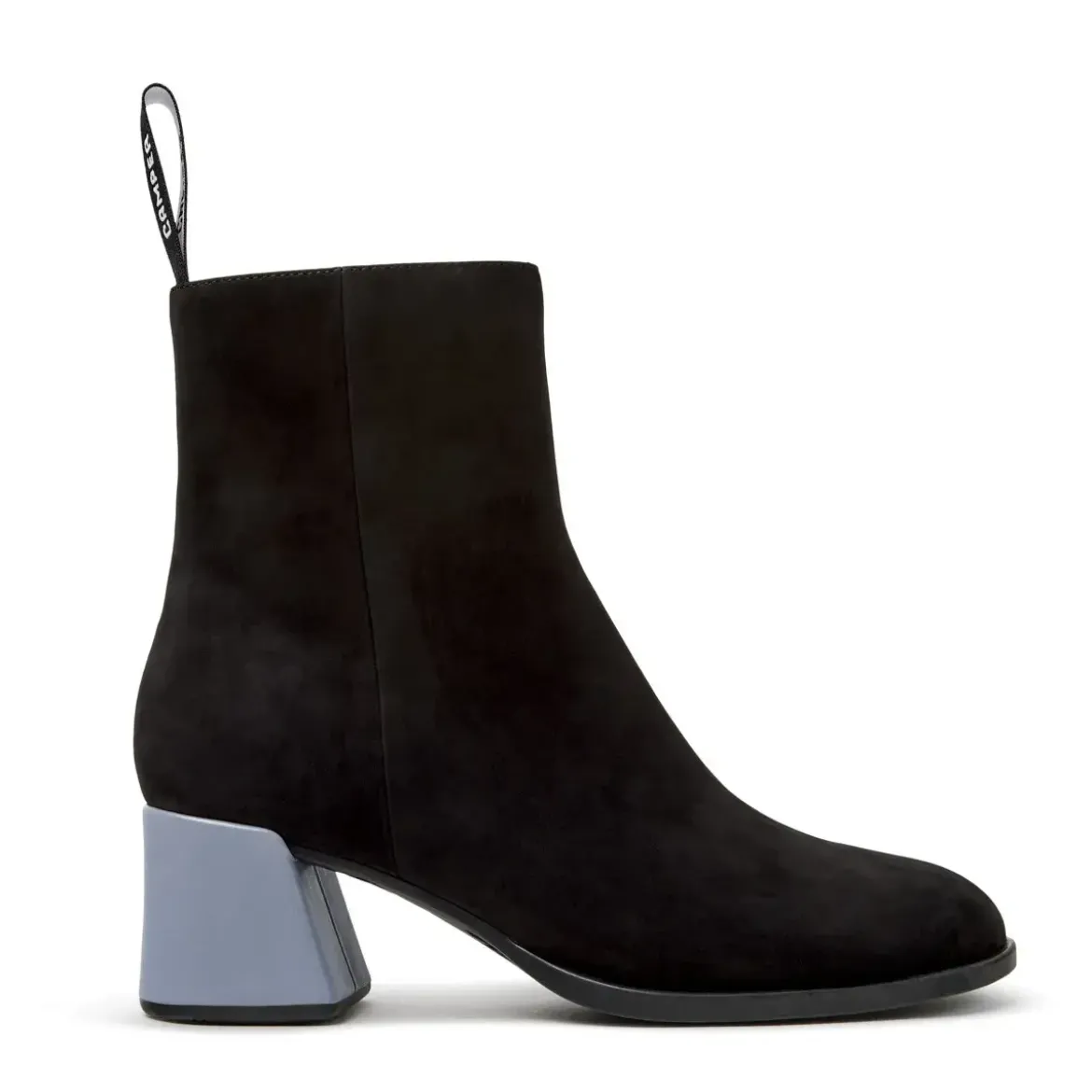 Camper Der neue feminine Absatzschuh für den Alltag ist i schwarz Stiefel