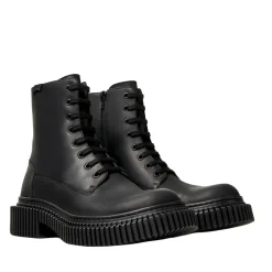 Camper Der qualitativ hochwertig und komfortabel designte schwarz Stiefel