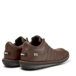Camper Eine Camper-Ikone, die sich mit jeder Saison weite mittel-braun Low-Top-Sneaker