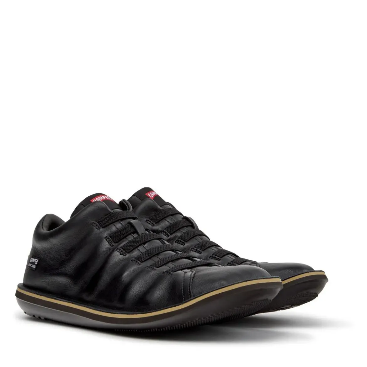 Camper Eine Camper-Ikone, die sich mit jeder Saison weite schwarz Low-Top-Sneaker