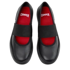Camper Peu Touring ist eine sportliche und zeitgenössisch schwarz Ballerinas