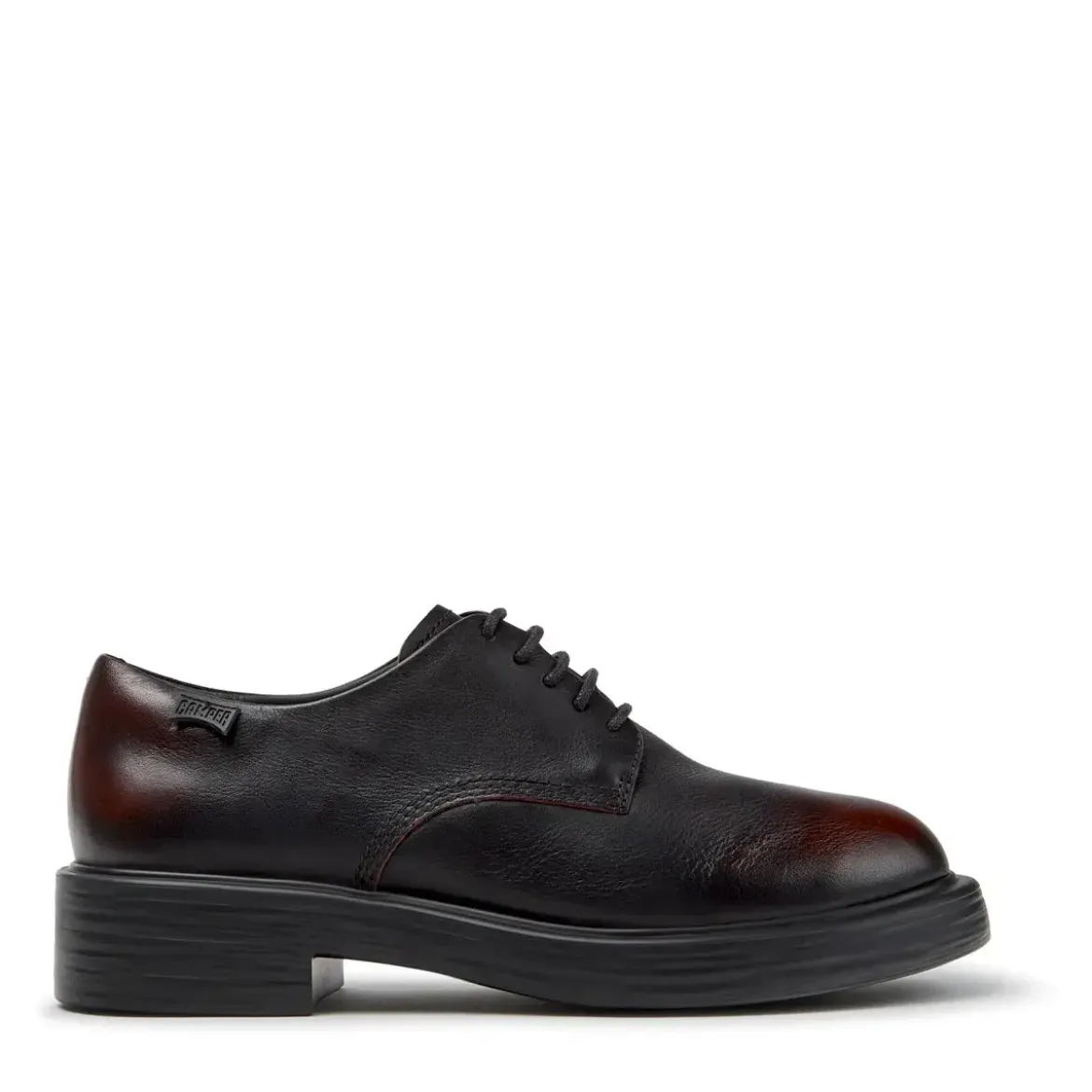 Camper Tradition trifft auf Moderne bei Dean, einem zeitl multicolor Schnürschuhe