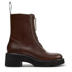 Camper Unser Milah kombiniert eine robuste Sohle mit eine mittel-braun Stiefel