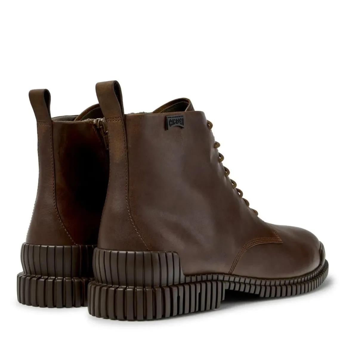 Camper Unser Pix basiert auf einer klassisch inspirierten mittel-braun Schnürstiefel
