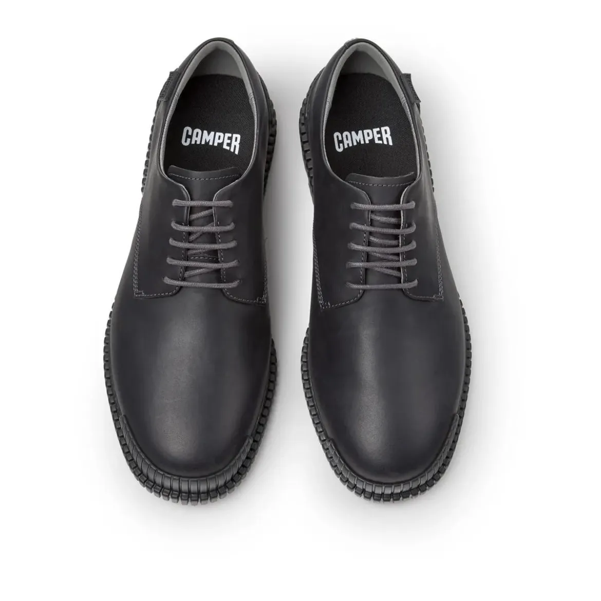 Camper Unser Pix basiert auf einer klassisch inspirierten mittel-grau Schnürschuhe