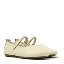 Camper Unser Right ist seit 2005 ein Alltagsheld, der Fle hellbeige Ballerinas
