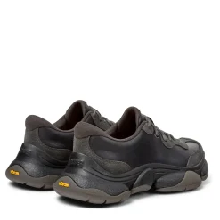 Camper Wir präsentieren die nächste Generation des Karstschwarz Low-Top-Sneaker