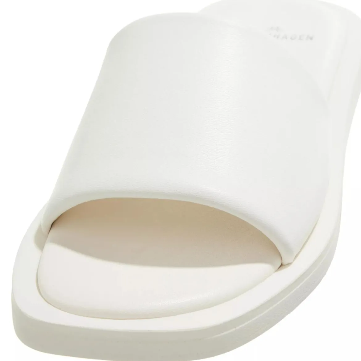 Copenhagen CPH789 Light Cream Slides