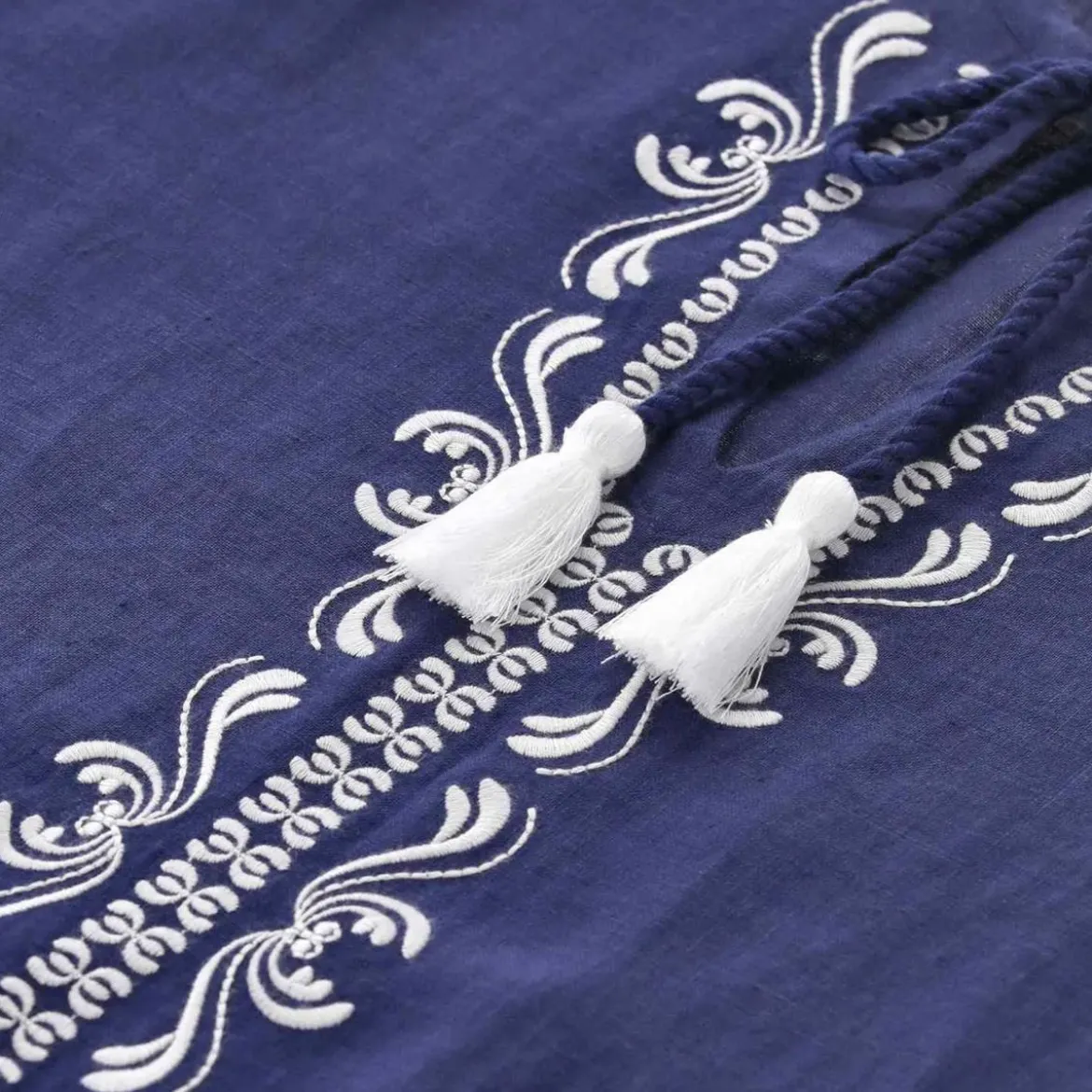 Emily van den Bergh Midikleid aus Leinen Dunkelblau Midikleid