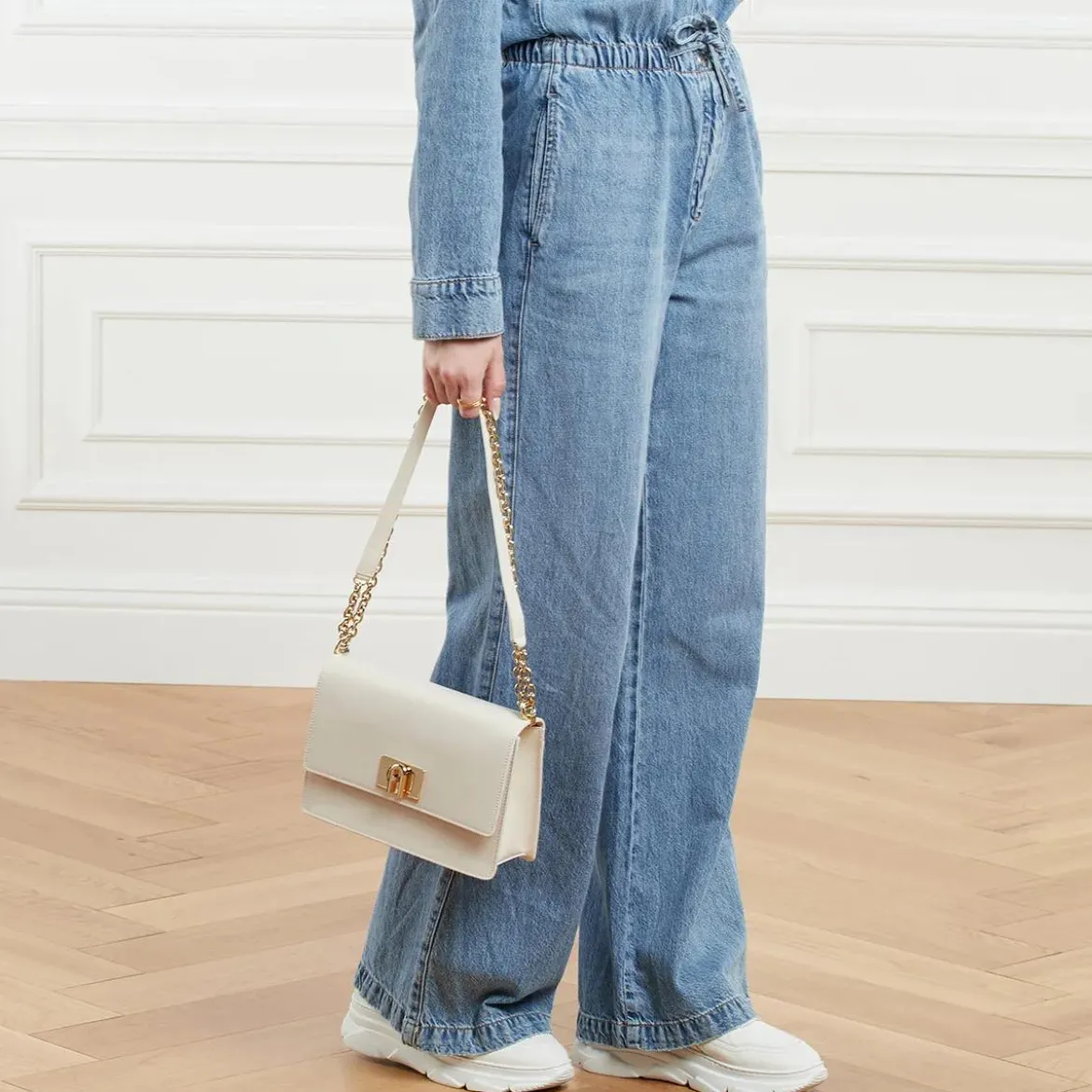 Furla Furla 1927 S Crossbody 24 Panna Crossbody Bag