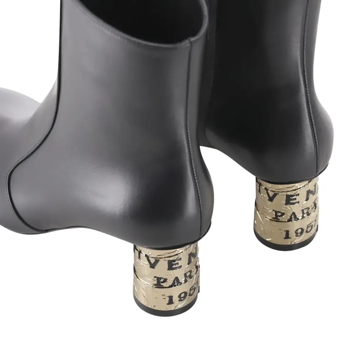 Givenchy Stiefeletten aus Kalbsleder schwarz Schnürschuhe