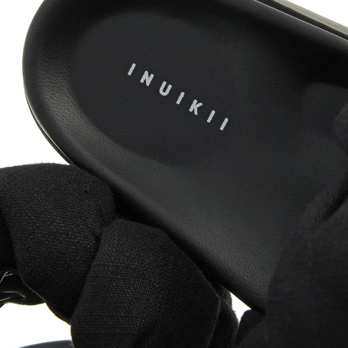INUIKII Oversized Lino Braid Black Slides
