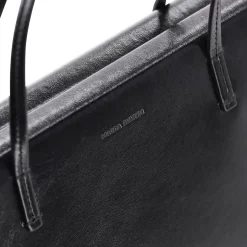 Magda Butrym Handtasche Barbara aus Nappaleder schwarz Crossbody Bag