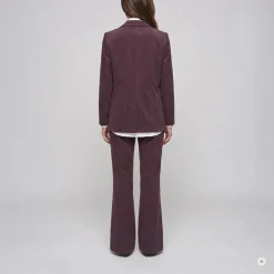 Marc Aurel Diese Hose im Flared Style überzeugt mit einer mod lila Cordhose