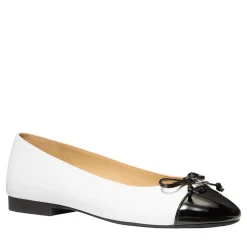 MICHAEL Michael Kors Piper Flex Ballet Optic White Flache Schuhe