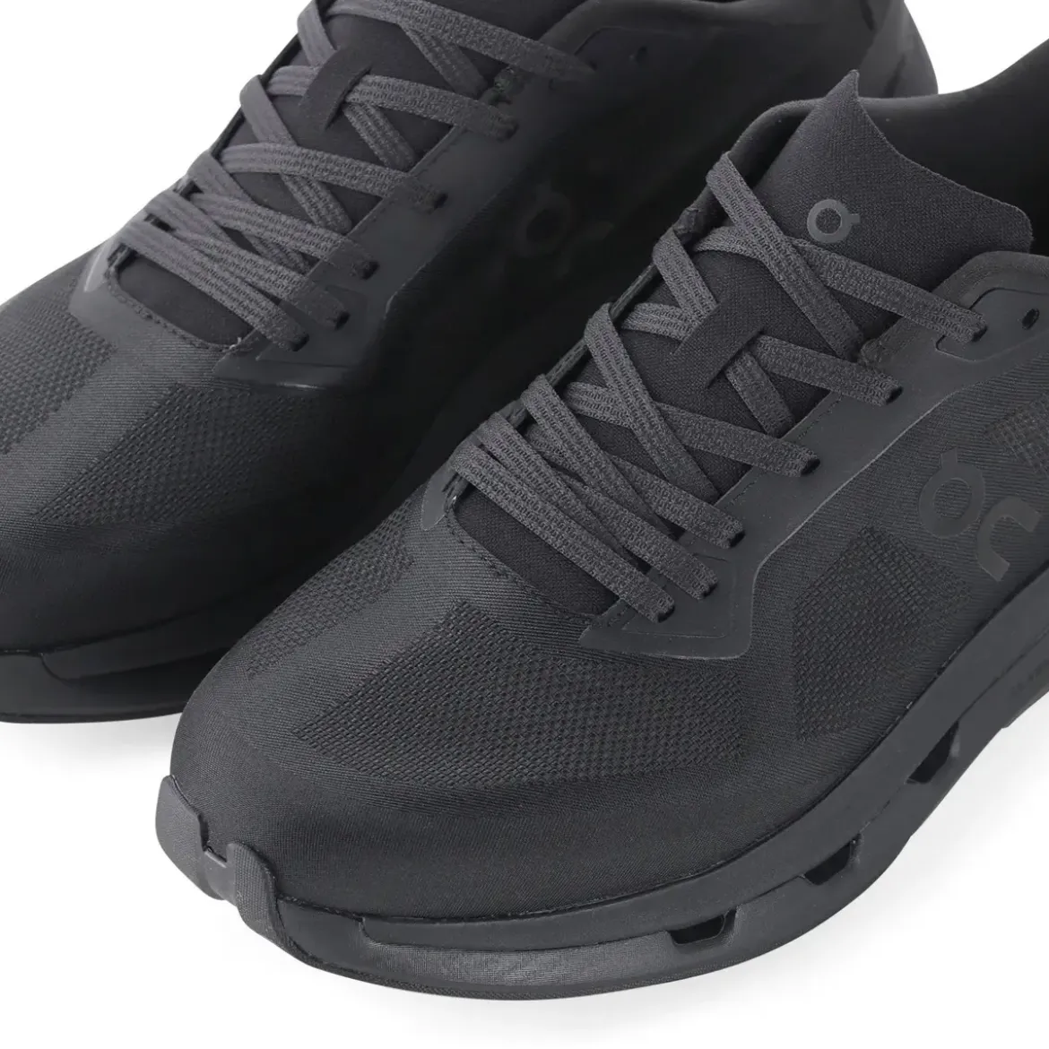 ON Sneaker Cloudzone schwarz Schnürschuhe