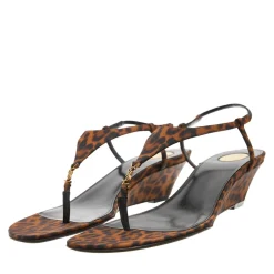 Saint Laurent Cassandra Sandals Naturale Sandaletten mit Absatz