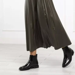 Saint Laurent Patent Leather Ankle Boots Black Chelsea Boots
