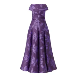 Talbot Runhof Schulterfreies Abendkleid lila Maxikleid