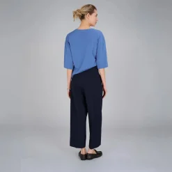True Religion - Engwerdenes, verkürztes Bein- Bund- und Bügelfa blau Hose