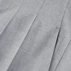 True Religion - Engwerdenes, verkürztes Bein- Bund- und Bügelfa grau Hose