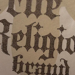 True Religion - T-Shirt- Figurbetont- Print auf Front- Zierst hell-braun T-Shirt