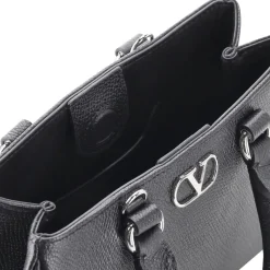 Valentino Garavani Handtasche aus Leder schwarz Crossbody Bag