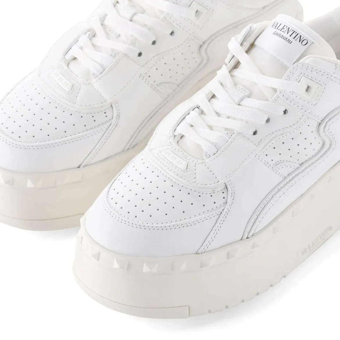 Valentino Garavani Plateau-Sneaker Freedots XL weiß Schnürschuhe