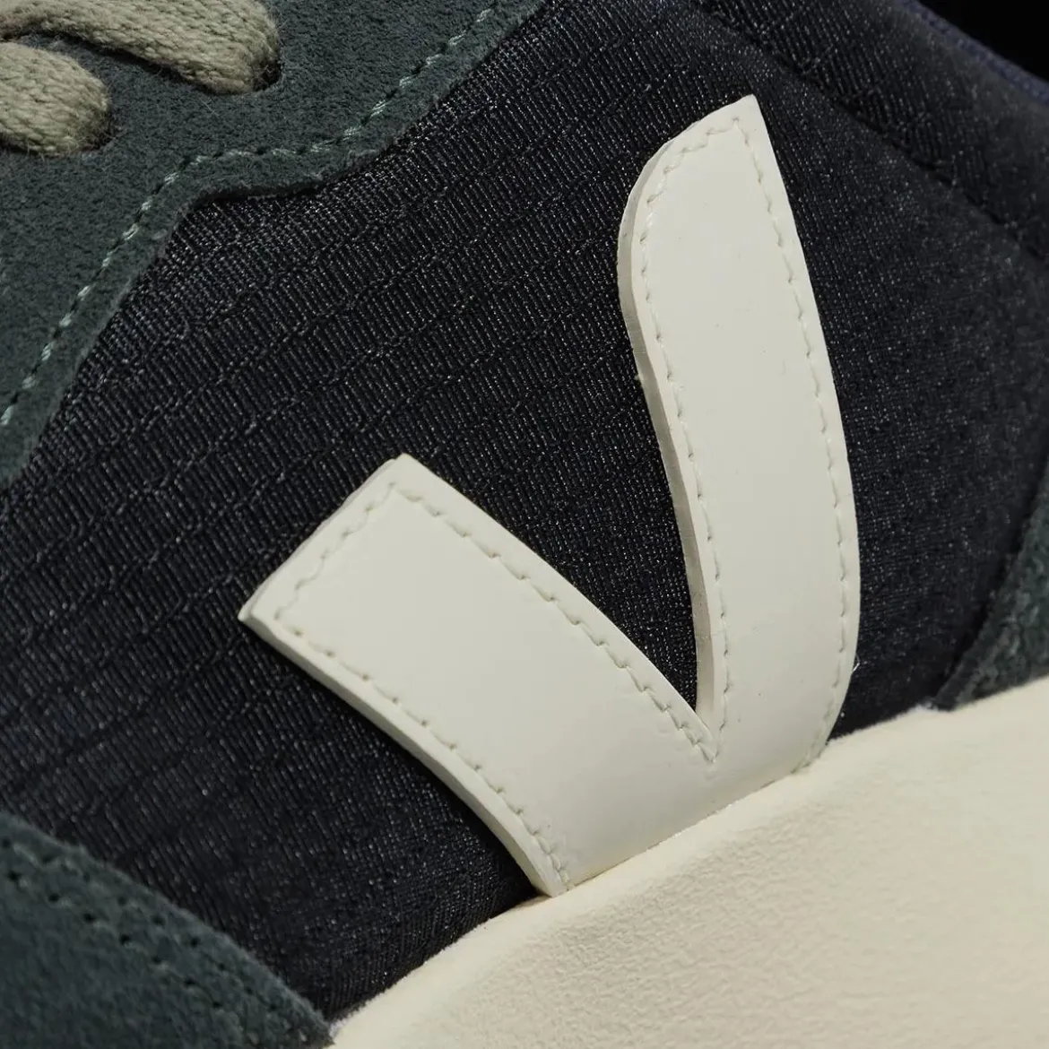 Veja Paulistana Black Pierre Low-Top-Sneaker