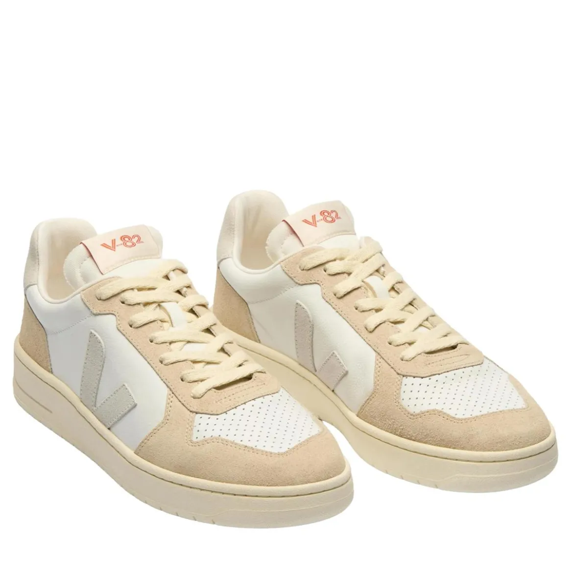 Veja V82 Leather White Natural Almond Low-Top-Sneaker